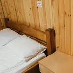 Family еко номери та будинки 3*