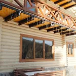 Family еко номери та будинки 3*