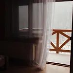 Гостевой дом Family еко номери та будинки 3*