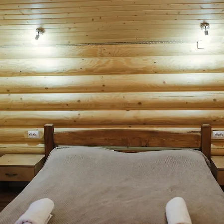 Gasthuis Family еко номери та будинки 3*