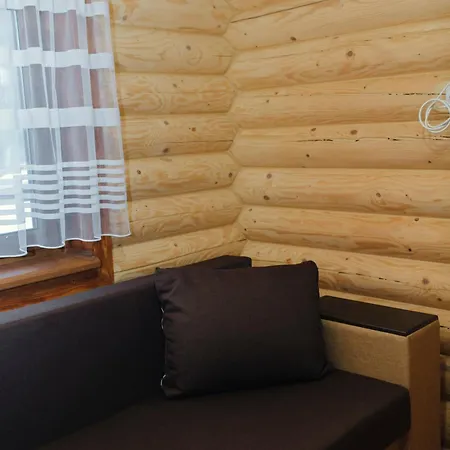 Family еко номери та будинки Pensionat 3*