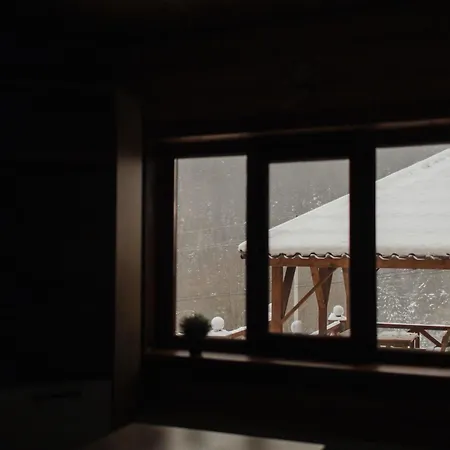 Family еко номери та будинки Pensionat