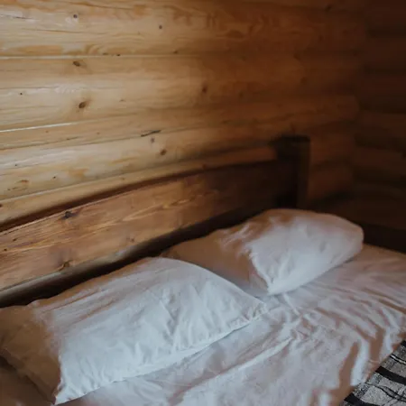 Family еко номери та будинки Gasthuis 3*