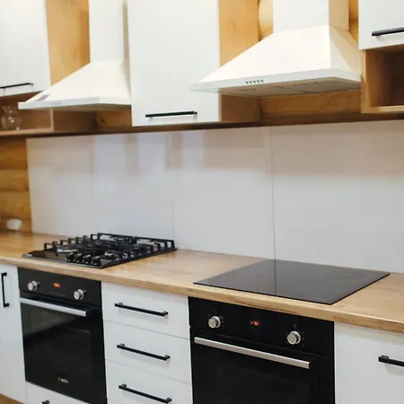 Family еко номери та будинки