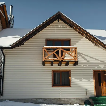 Family еко номери та будинки 3* Jabłonica