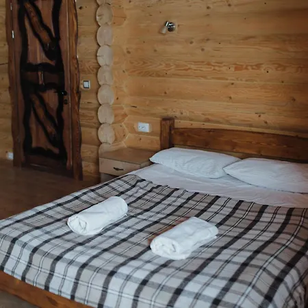 Family еко номери та будинки Gasthuis 3*