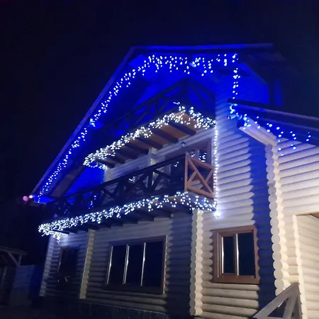 Gasthuis Family еко номери та будинки Yablunytsia