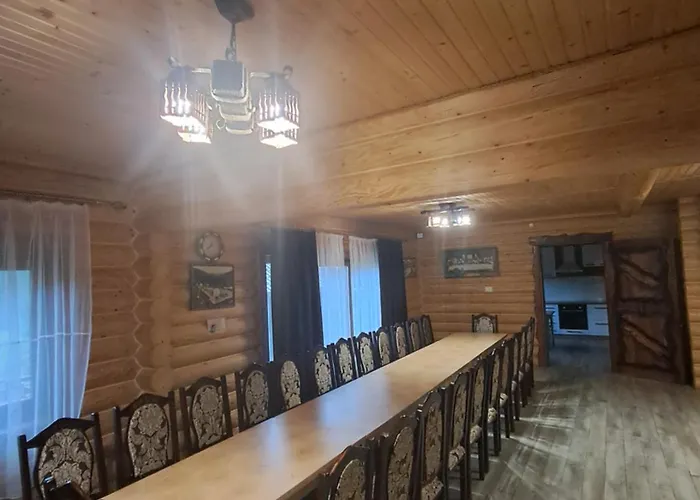 Family еко номери та будинки 3* Yablunytsia